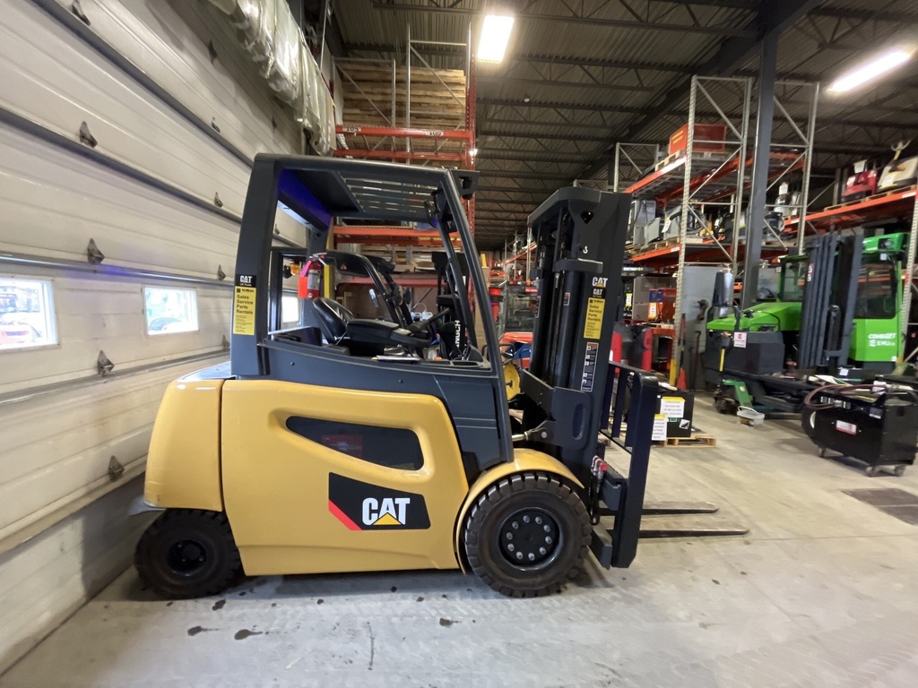 CATERPILLAR 2EPC8000 FN605126 "91X185(3)"