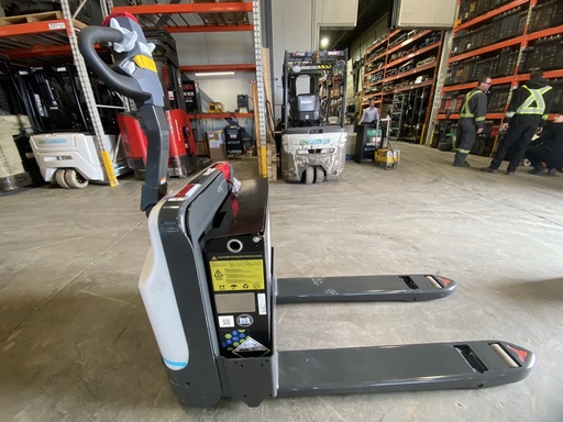 [UNI0210631] UNICARRIERS WLX45S (WLXT2W7S22V) 2W75-9306733 ''27X45''