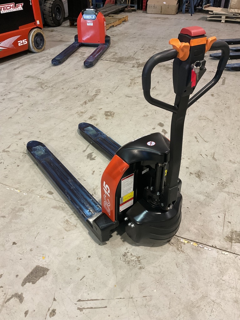 L-1341 - 2022 HELI 3300LBS
