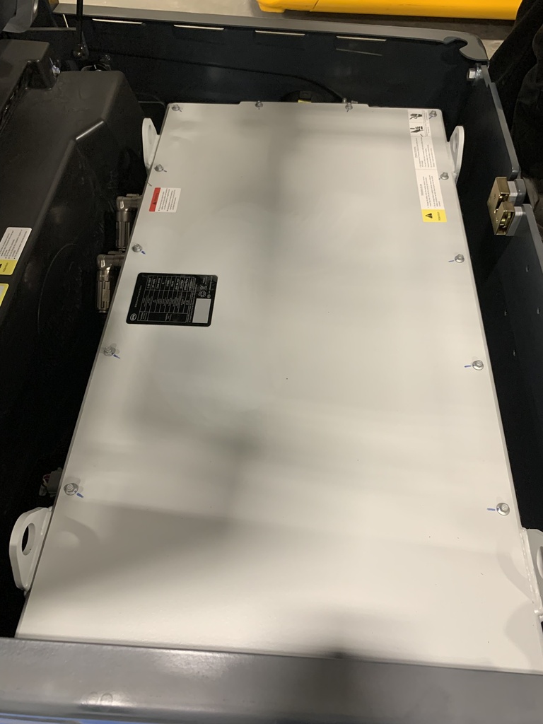 54430 - 2022 BYD 5000LBS
