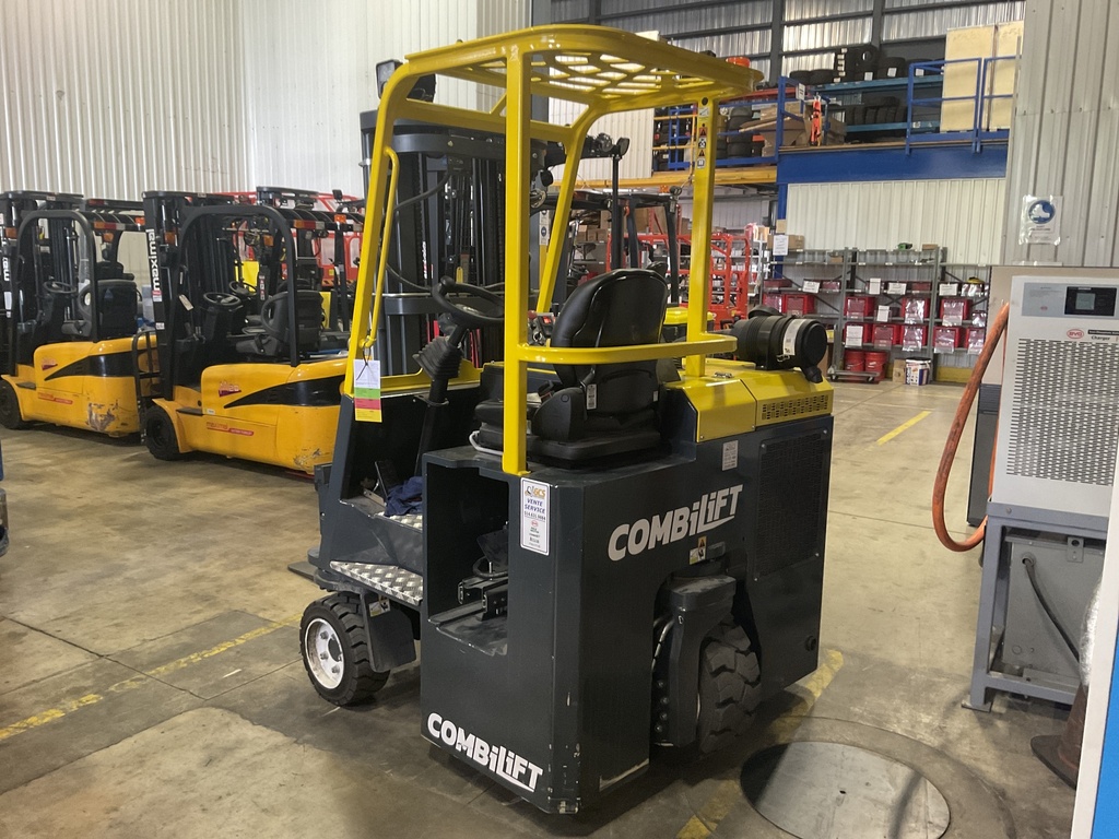 54336 - 2022 COMBILIFT 6000LBS