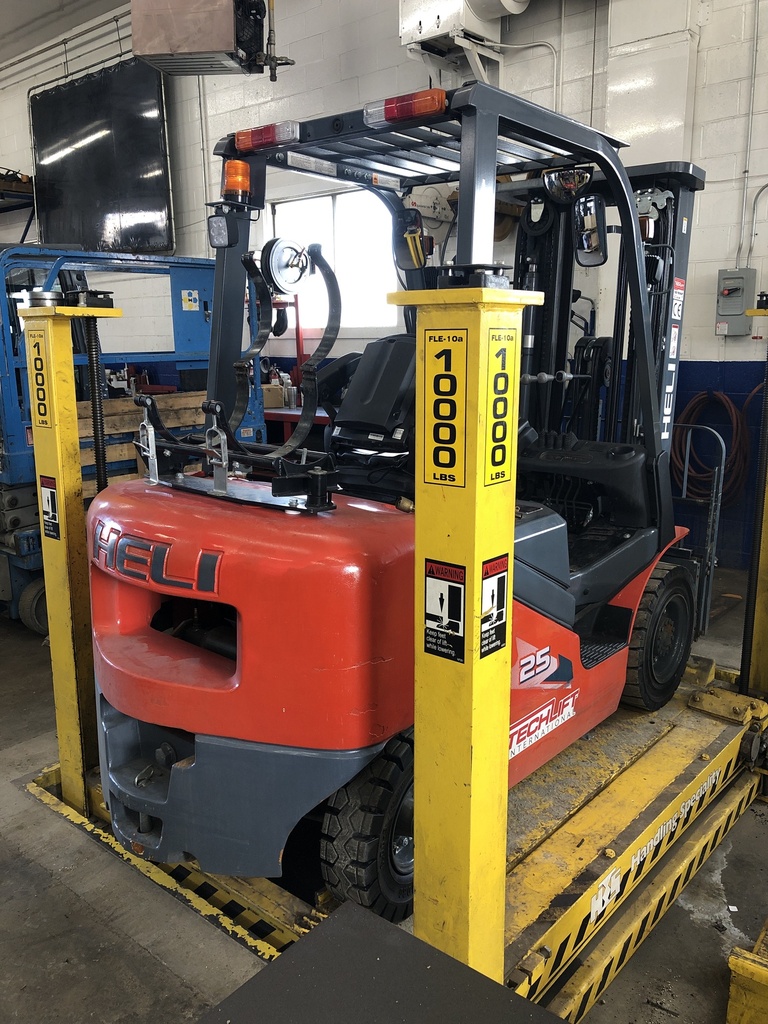 L-1125 - 2022 HELI 5000LBS