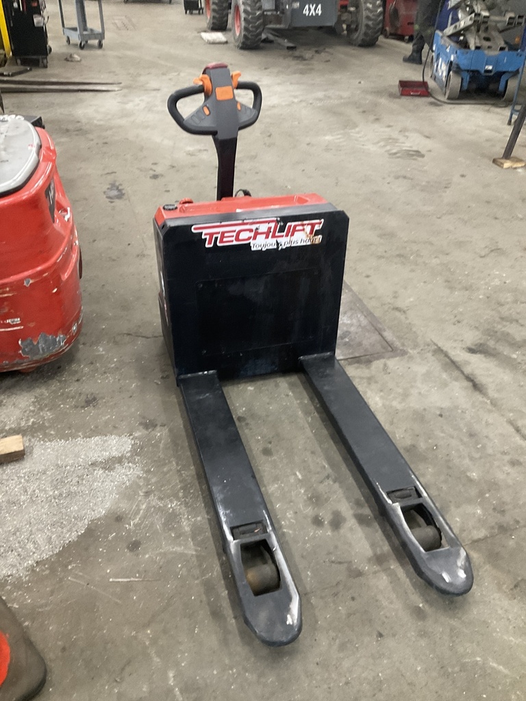 L-945 - 2021 HELI 4400LBS
