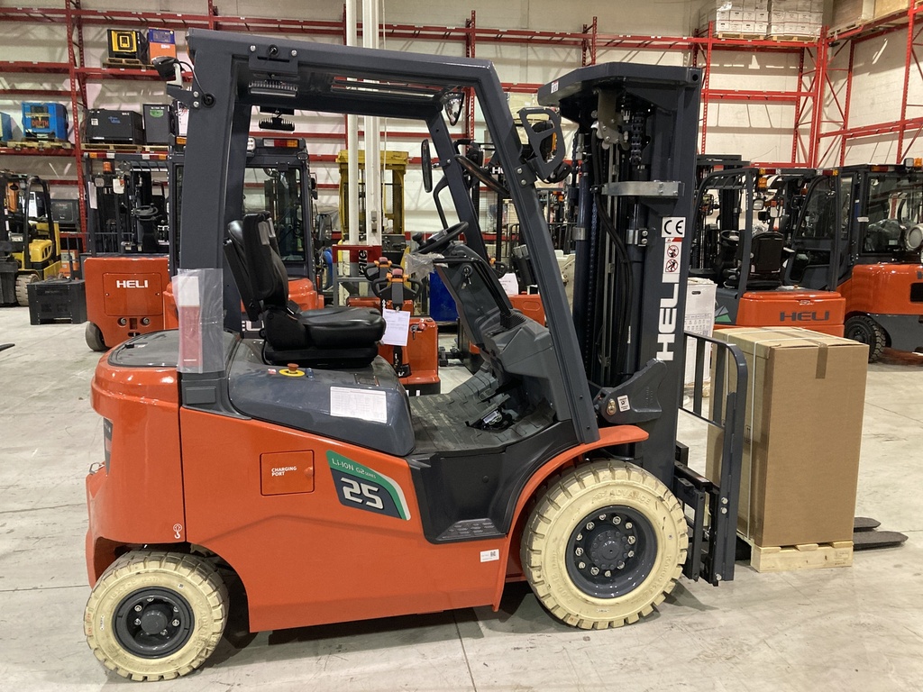 L-1252 - 2022 HELI 5000LBS