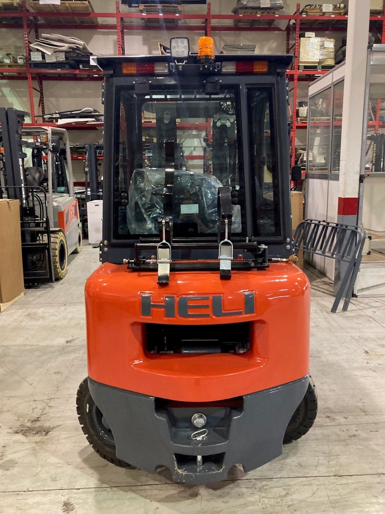 L-1764 - 2022 HELI 5000LBS