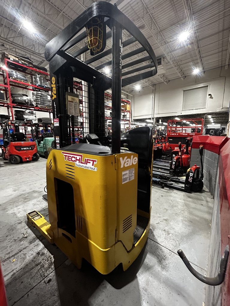 L-1773 - 2010 YALE 4000LBS