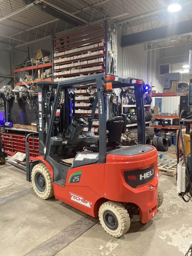 L-1080 - 2022 HELI 5000LBS