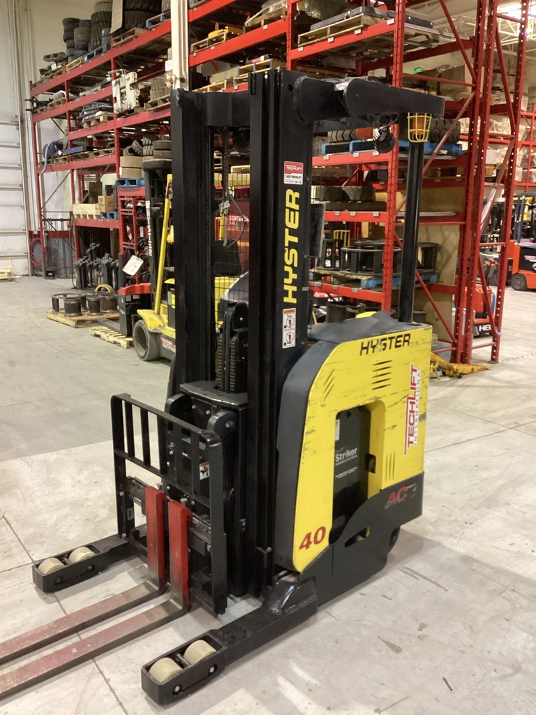 L-974 - 2015 HYSTER 4000LBS