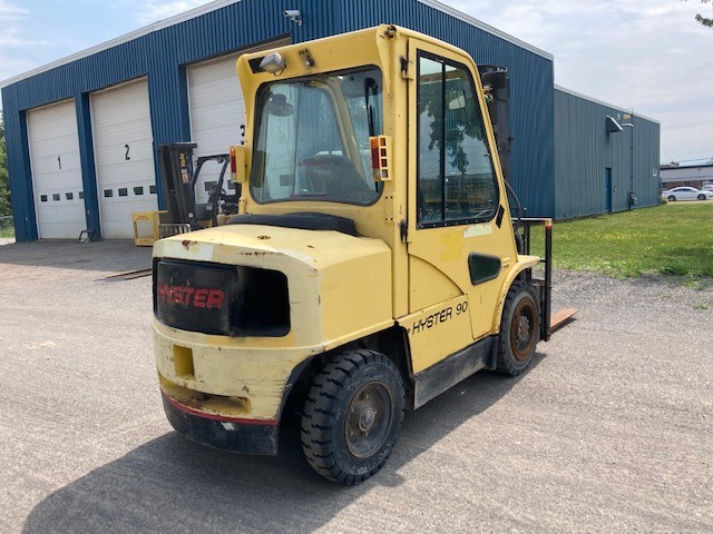 LV-1408 - HYSTER 9000 LBS