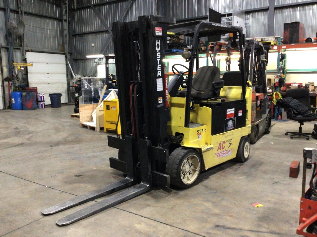 L-168 - 2005 HYSTER 8000LBS