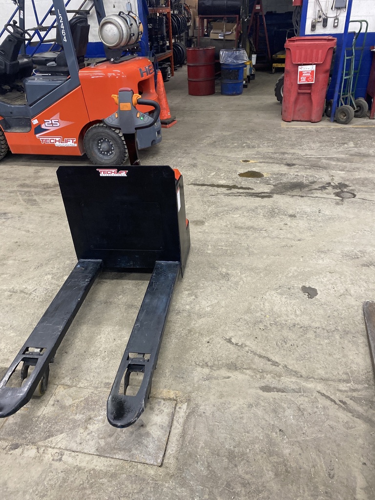 L-1040 - 2022 HELI 4400LBS