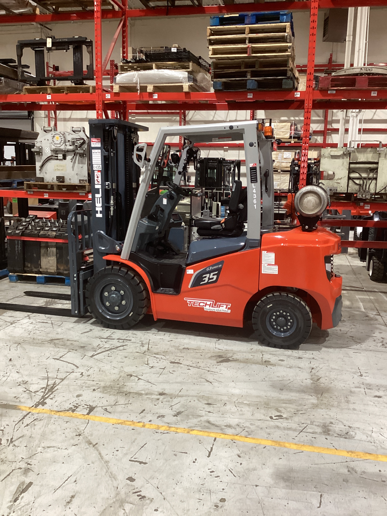 HELI CPYD35-KU1RG3 230353N5341