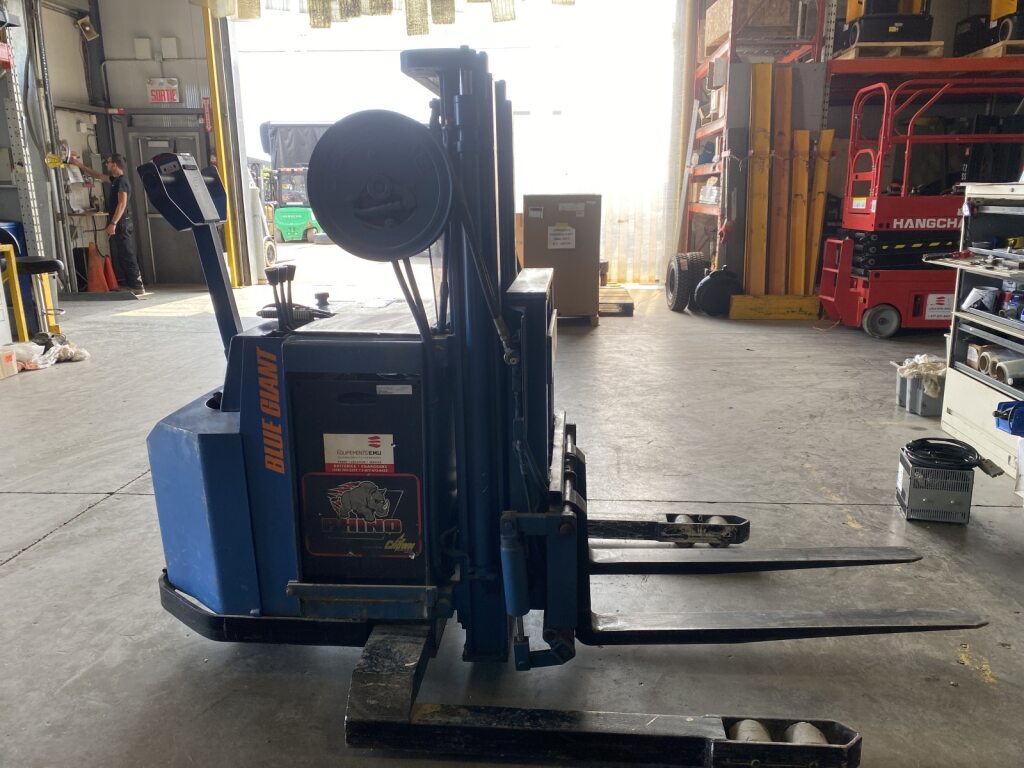 BLUE GIANT NA90W30R 9130236 ''63X90(2)''
