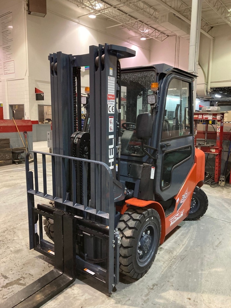 HELI CPYD30-KU1H 230302T9347