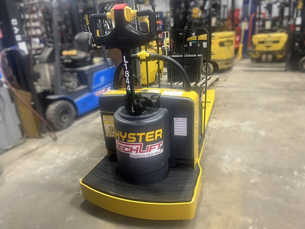 L-1844 - HYSTER 8000LBS