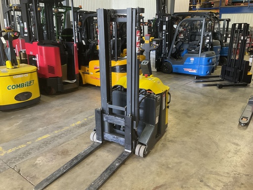 [L-2110] COMBILIFT CS 2200lb 34474